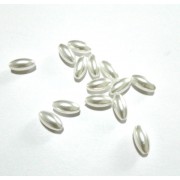 Perlas de Plástico Ovaladas - Color Blanco